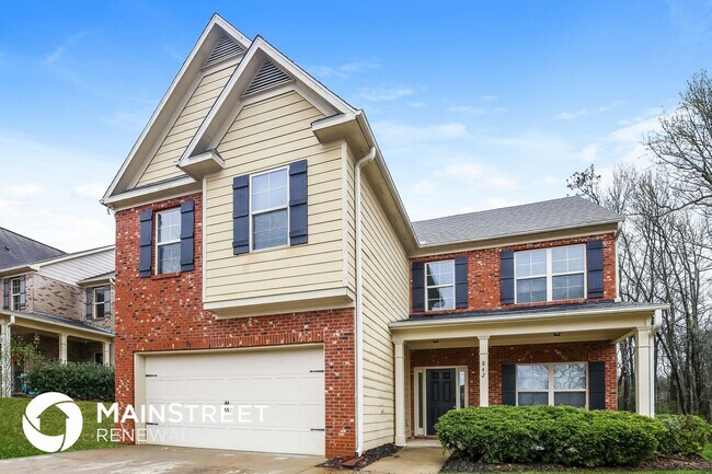 property at 842 Whitfield Oak Way NE