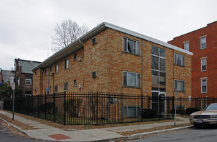 2038 Eleanor Pl Apartments