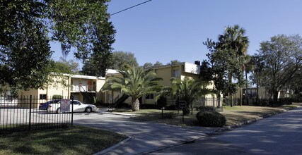 Dunsford Terrace Apartments in Jacksonville, FL - Foto de edificio - Building Photo
