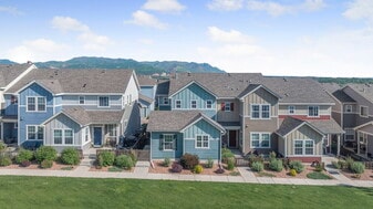 44 S Olympian Dr in Colorado Springs, CO - Building Photo
