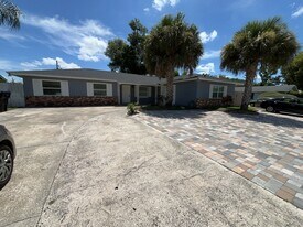 4615 Mars Ct in Orlando, FL - Building Photo