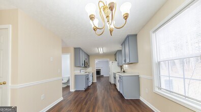 4288 Webb Meadows Dr in Loganville, GA - Building Photo - Building Photo