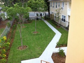 815 7th St in West Palm Beach, FL - Building Photo - Building Photo