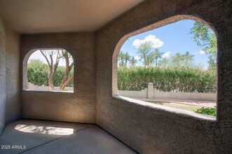 15252 N 100th St in Scottsdale, AZ - Building Photo - Building Photo