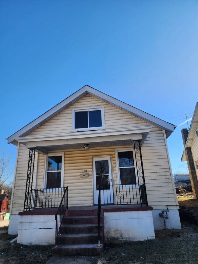 property at 1018 Sells Ave