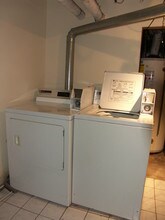 718 W Cornelia Ave, Unit G in Chicago, IL - Building Photo - Building Photo