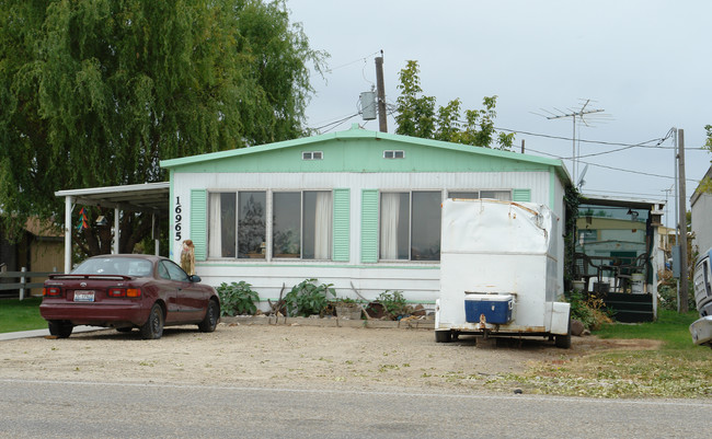 16983 Ten Ln in Nampa, ID - Foto de edificio - Building Photo