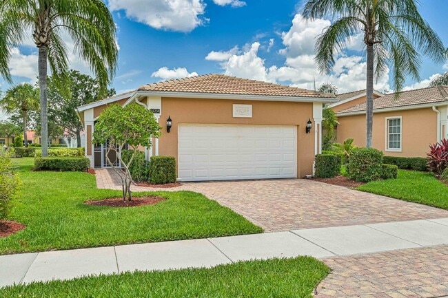 15238 Cortona Way