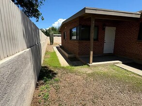 120 N Campbell Ave in Tucson, AZ - Building Photo - Building Photo