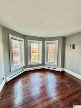 77 W Laurel St in Bethlehem, PA - Building Photo - Building Photo