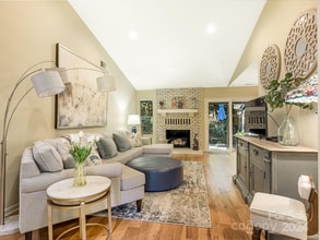 9039 Covedale Dr in Charlotte, NC - Building Photo - Building Photo