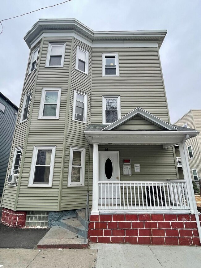 property at 14 Cawfield St