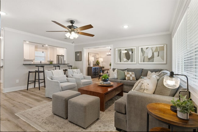 214 Helena St, Unit ID1071607P in Bryan, TX - Foto de edificio - Building Photo