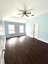 2441 Hebert Dr in La Place, LA - Building Photo - Building Photo