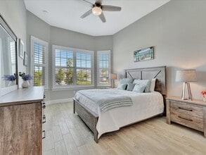 25509 Royal Tern Ln in Englewood, FL - Building Photo - Building Photo