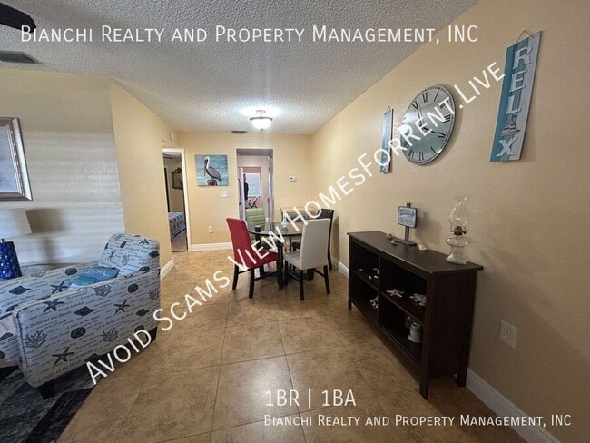 10037 62nd Ter in St. Petersburg, FL - Building Photo - Building Photo
