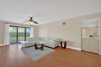 1201 S Ocean Dr, Unit 405S in Hollywood, FL - Foto de edificio - Building Photo