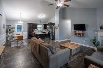 520 Deep Inlet Dr in Sneads Ferry, NC - Building Photo - Building Photo