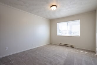 Park Place Apartments in Mt. Pleasant, MI - Building Photo - Interior Photo