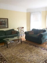 45 Ayrault St, Unit #6 in Newport, RI - Building Photo - Building Photo