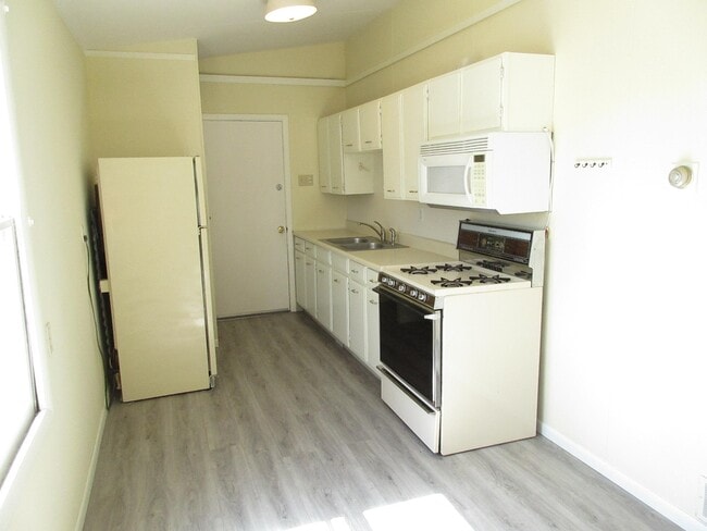 416 Imus Dr in Mishawaka, IN - Building Photo - Building Photo