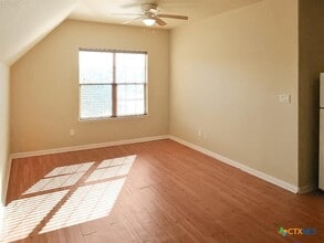 16219 Oxbow Trail in Buda, TX - Building Photo - Building Photo