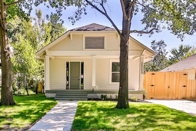 property at 2029 Felix Ave