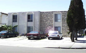 4275 Wightman St in San Diego, CA - Building Photo - Building Photo