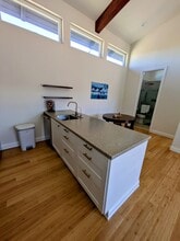 2084 W Hampton Dr, Unit Guesthouse in Arroyo Grande, CA - Building Photo - Building Photo