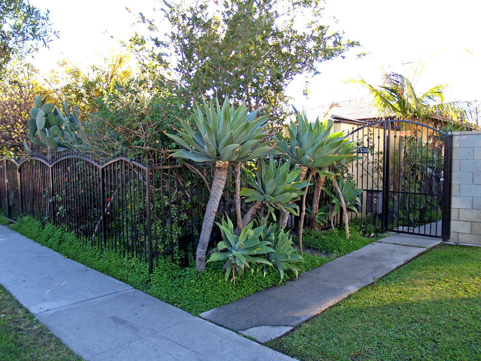 1530 Juno Ave in Anaheim, CA - Building Photo