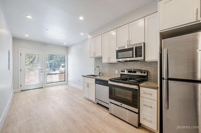 80 Terra Vista Ave in San Francisco, CA - Building Photo - Building Photo