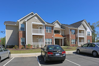 Reidsville Ridge Apartments in Reidsville, NC - Building Photo - Building Photo