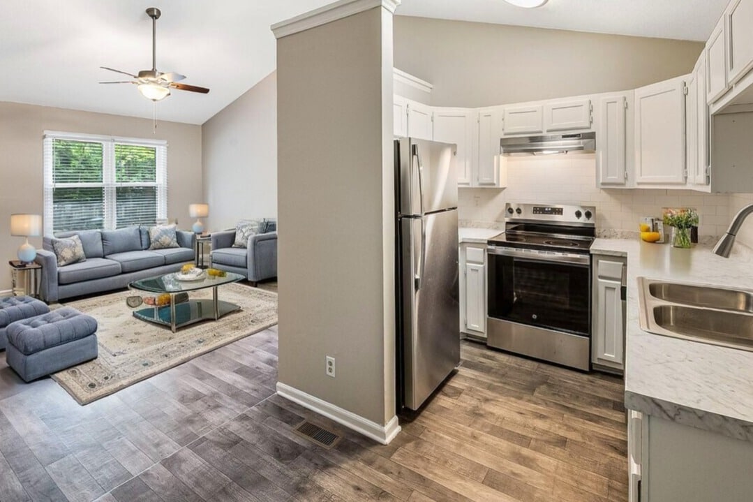 Jamestown Manor Apartments in High Point, NC - Building Photo