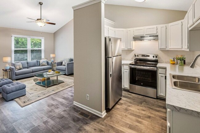 Jamestown Manor Apartments