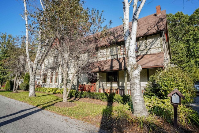 property at 10 Carriage House Ln
