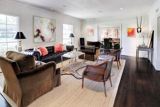 5508 Candlewood Dr in Houston, TX - Foto de edificio - Building Photo