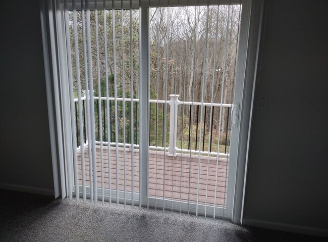 3691 Pennsylvania Ave, Unit 6 in Weirton, WV - Building Photo - Building Photo