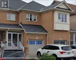 119 Amulet Crescent in Richmond Hill, ON - Building Photo