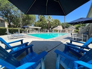 Sunridge Townhomes in Fresno, CA - Foto de edificio - Building Photo