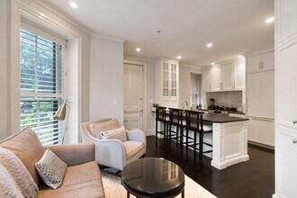 163 Marlborough St in Boston, MA - Building Photo - Building Photo
