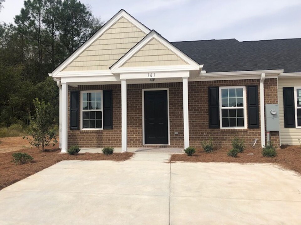 121 Buckhaven Way in Statesboro, GA - Building Photo