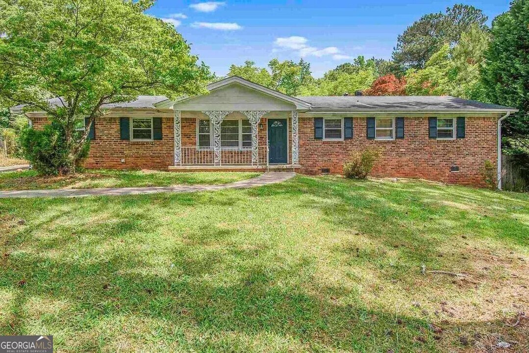 280 Timberland Trail in Riverdale, GA - Building Photo