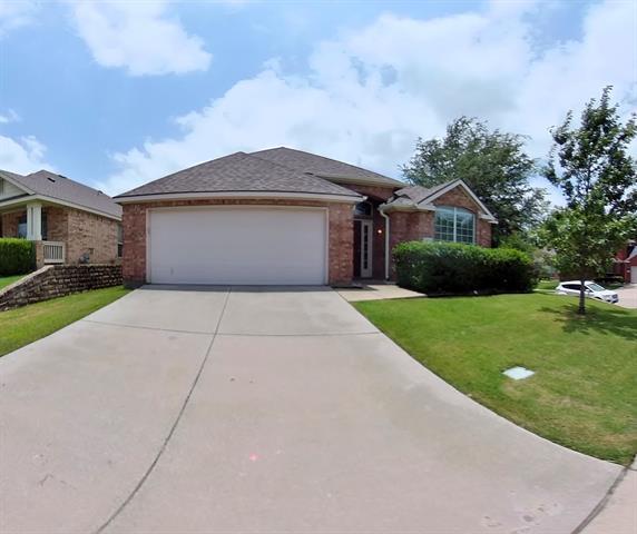 8321 Rayburn Ln in McKinney, TX - Building Photo