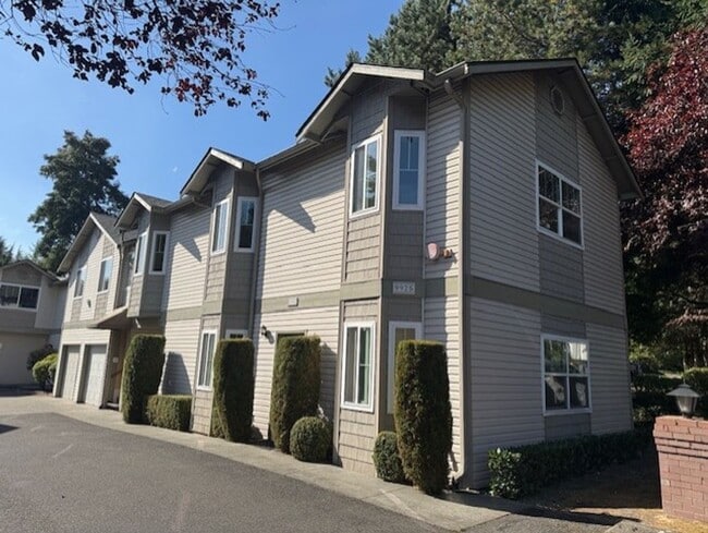 property at 9933 NE 134th Ct