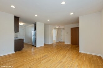 6316 N Richmond St in Chicago, IL - Building Photo - Building Photo