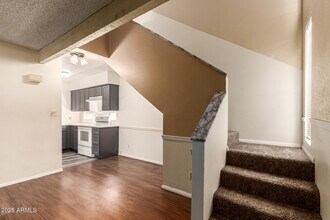 2680 E Oakleaf Dr in Tempe, AZ - Building Photo - Building Photo