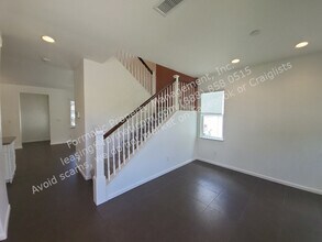 91-1115-1115 Waipuhia St in Ewa Beach, HI - Building Photo - Building Photo