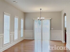 30 Village Pass in Newnan, GA - Building Photo - Building Photo