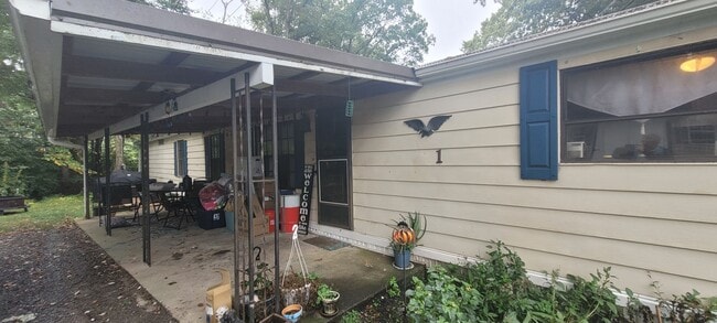 property at 551 Lauschtown Rd