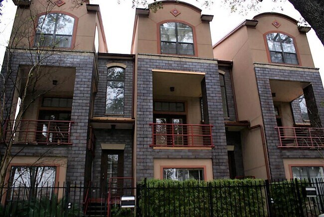 property at 3012 Brazos St